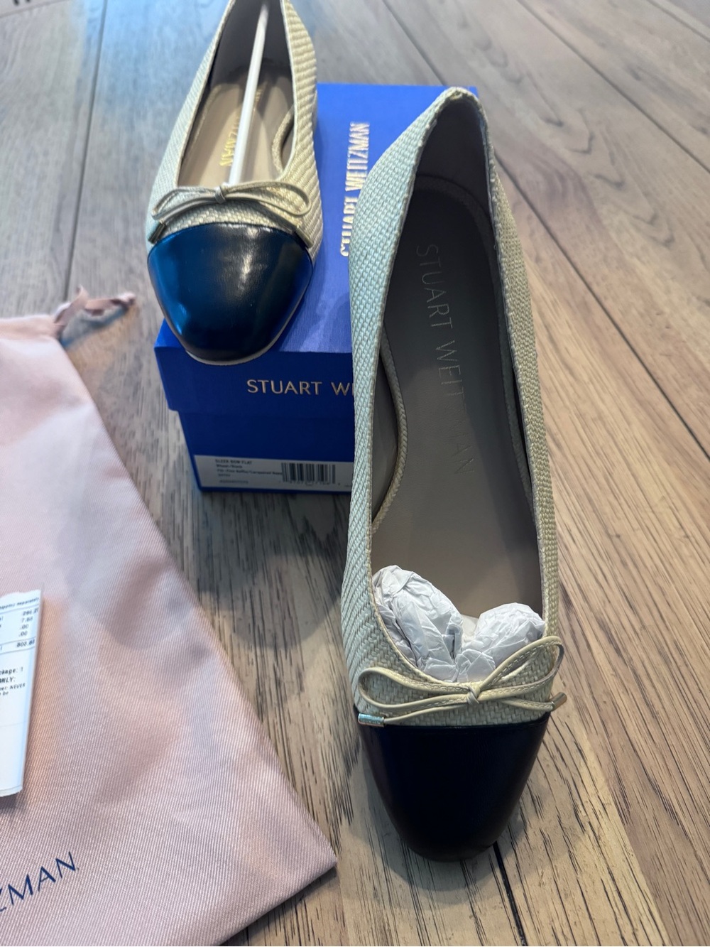 Stuart Weitzman Women's Sleek Bow Slip On Ballet Flats size 9 new w/ receipt - Picture 4 of 6